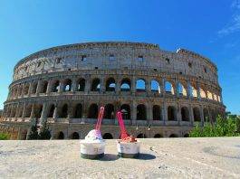 Coronavirus, in arrivo il decreto che invita a non scambiarci neanche una stretta di mano