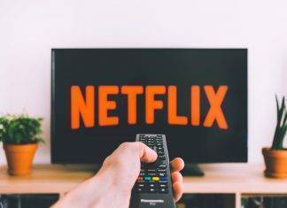 Netflix sospende tutte le produzioni in corso