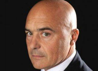 Il commissario Montalbano, ritorno ai tempi del coronavirus luca zingaretti uno scatto fotografico