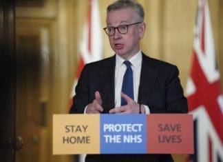 Coronavirus, il Ministro inglese Michael Gove in isolamento