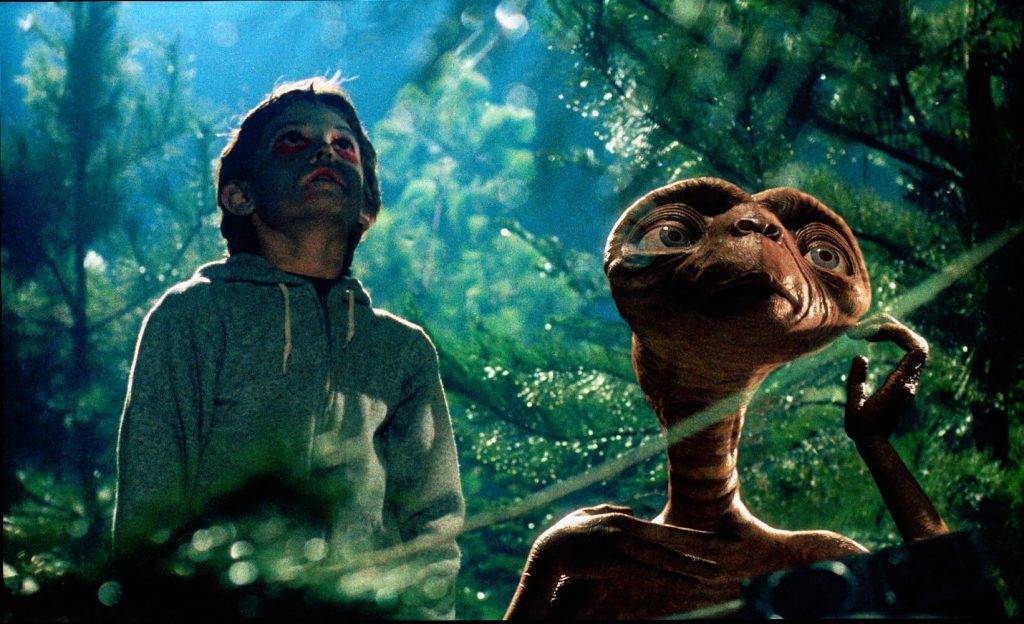 Elliot e E.T. - Photo Credits:  iodonna.it