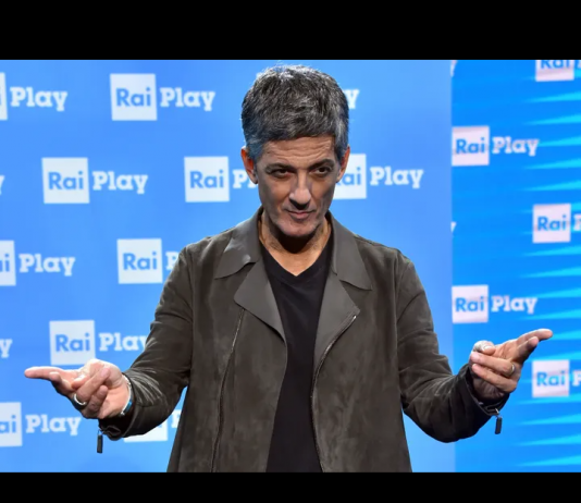 Fiorello ironizza sul web e si definisce “un panda”