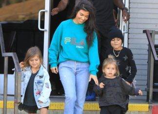 E’ guerra tra le sorelle Kim e Kourtney Kardashian Kardashian - photo credit: Life and Style