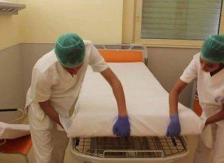 OSS insultata sul lavoro per il suo aspetto: insulti a Bologna