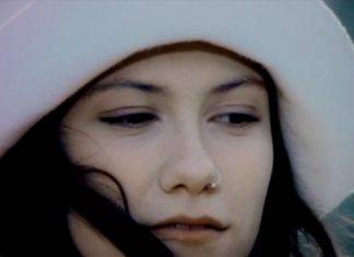 Asile’s World, l’album camaleontico di Elisa Elisa Asile's World 20 Anni