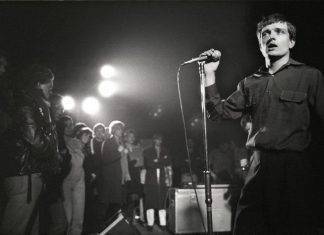Ian Curtis, il testamento musicale di un poeta criptico Ian Curtis