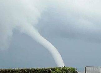 Ondata di maltempo a Roma, tromba d’aria sul litorale