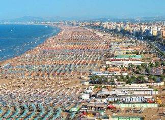 Lucio Bonini (info-alberghi.com): “Aspettiamo indicazioni dal governo” Riviera-di-Rimini- (Credit: DIOMEDIA)