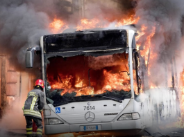 Roma: brucia un autobus dell’Atac dalle 6 di stamane autobus dell'Atac, fonte autobusweb.com