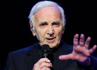 Charles Aznavour: una voce che dipinge l’amore Charles Aznavour