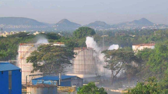 india-fuga-gas.jpg