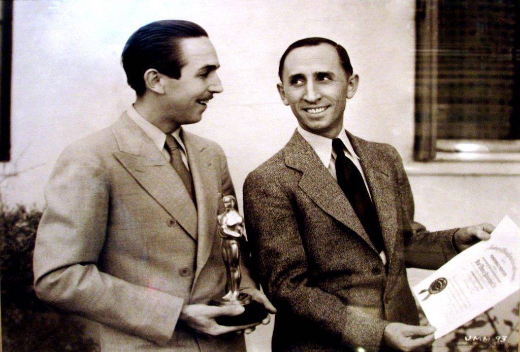 Walt Disney e il fratello Roy.