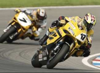 SBK Silverstone 2004, la vittoria di Vermeulen SBK Silverstone 2004