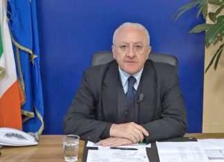 De Luca, che stoccata contro Salvini: “Cafone politico, tre volte somaro”