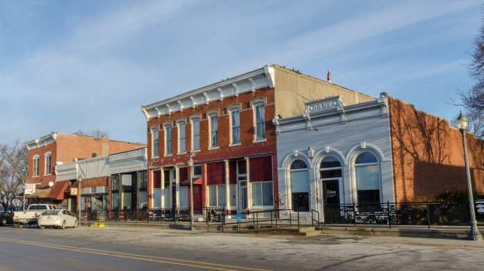 Downtown_Macedonia_Iowa