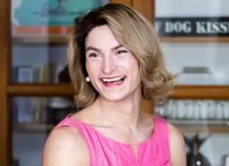 Rosemary Ketchum, la prima rappresentante comunale transgender: “rappresento l’inclusività”