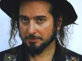 Vinicio Capossela, chi è la misteriosa ex moglie: “Sfasciai tutto”