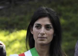 Roma: presentata la querela per le minacce alla sindaca Raggi