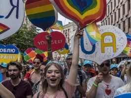 Zapatero, 30 giugno 2005: la Spagna approva i matrimoni omosessuali