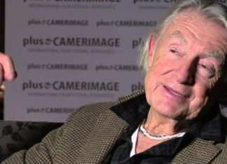 È morto Joel Schumacher, papà del Batman anni ’90 Joel Schumacher