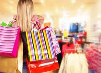Ma gli stranieri approfittano dei saldi in Italia? I dati di Federazione Moda Italia