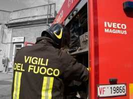 Roma, segnalati diversi incendi ai cassonetti dei rifiuti Ama