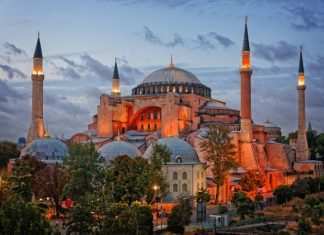 Perché Santa Sofia, dopo 85 anni, ritorna ad essere una moschea?