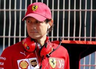 John Elkann non fa sconti alla Ferrari: “L’obiettivo è vincere” John Elkann