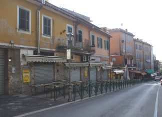 Roma: la protesta dei fraschettari contro la chiusura di 13 locali