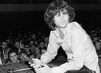 Jim Morrison, 3 luglio 1971: la maledizione delle tre J