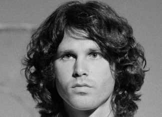 Jim Morrison, sciamano che “Cavalca il serpente”