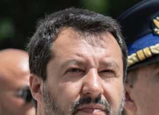 Legge Zan contro l’omofobia: il commento di Salvini