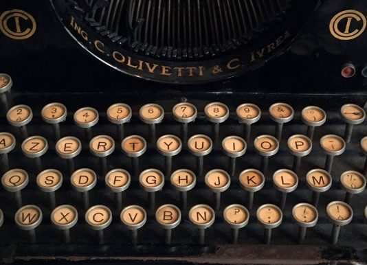 Macchina da scrivere, 23 luglio 1829: William Burt ottiene il brevetto