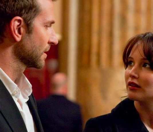 “Il lato positivo”, la vita e l’amore oltre gli schemi della normalità Bradley Cooper e Jennifer Lawrence in Il lato positivo - Photo credit: web