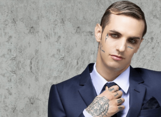 Achille Lauro, i look sorprendenti del cantante di “Me ne frego” Achille Lauro - immagine we