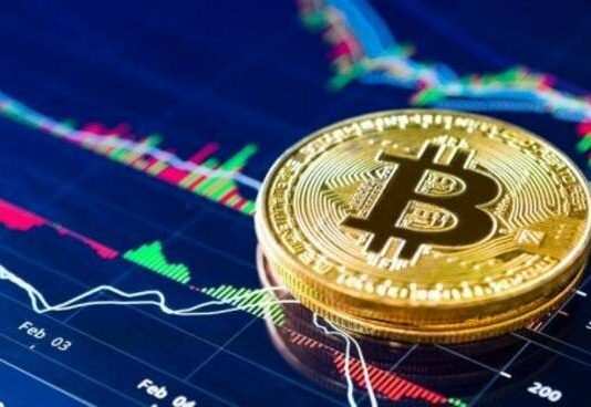 Mentre la Cina chiude le porte al Bitcoin, il più grande parco divertimenti europeo decide di far pagare in criptovalute bitcoin