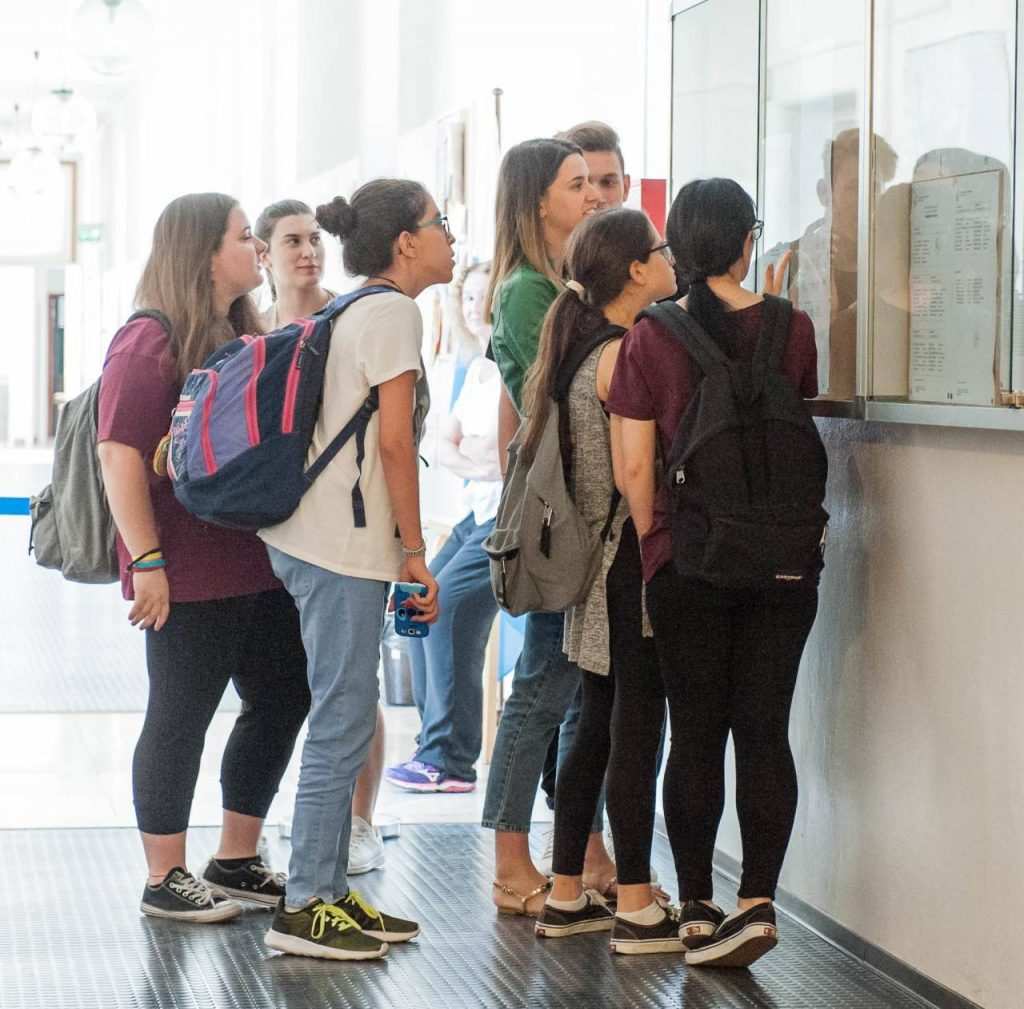 riapertura delle scuole