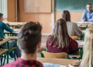 Scuola, le date di inizio Regione per Regione e i contenuti dell’ordinanza di Lucia Azzolina