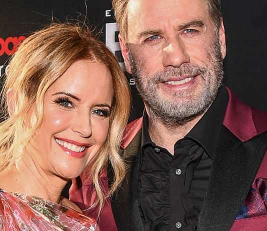 Kelly Preston è morta, l’annuncio del marito John Travolta