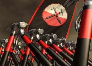 Pink Floyd The Wall, i muri di ieri e di oggi pink floyd the wall - immagine web