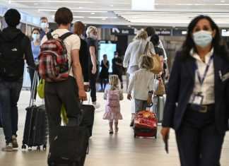 Nuove misure per aerei, treni, mascherine, discoteche e feste private