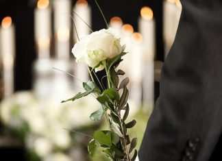 Organizzare un funerale: sono tante le cose alle quali pensare