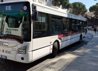 Roma, mezzi pubblici a rischio saturazione in vista del rientro a scuola