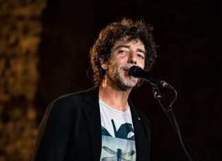 Max Gazzè al Teatro Romano di Benevento Max Gazzè live Benevento - Ph © Alessia Giallonardo