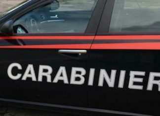 Spari a San Basilio, uomo ferito da due colpi di pistola: è in fin di vita