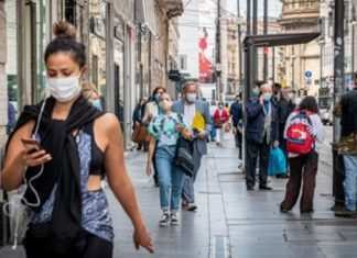 Coronavirus, l’età media dei nuovi contagi è scesa intorno ai 30 anni