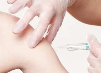 Coronavirus Roma, vaccino dello Spallanzani pronto al test su 90 volontari