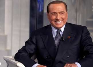 Berlusconi: un giudice ha chiarito che chiamarlo “delinquente e malavitoso” non è diffamatorio