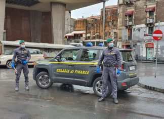 Guardia di finanza Viareggio: smantellata associazione a delinquere Guardia di finanza Fonte: google.it