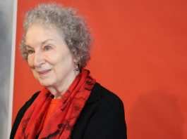 Margaret Atwood, la forza del romanzo distopico e gli ideali femministi Margaret Atwood, fonte lalettricecontrocorrente.it